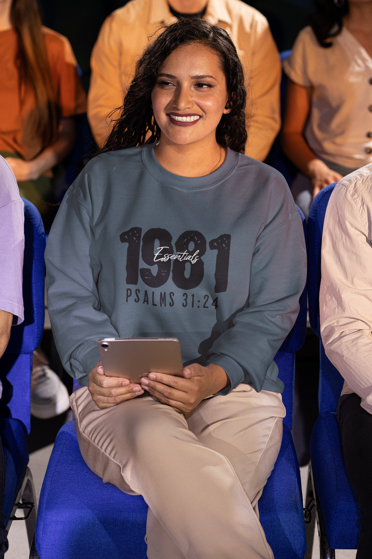 81 Vintage Crewneck Sweatshirt